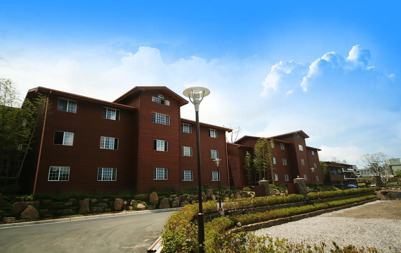 Arbon Youth Hostel & Resort Jeju Exterior foto